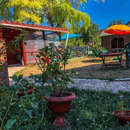 بيت ضيافة Casa Silvia 3*