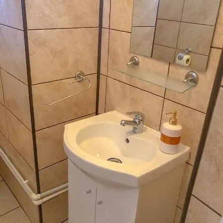 Casa Silvia 3* فاما فيكي