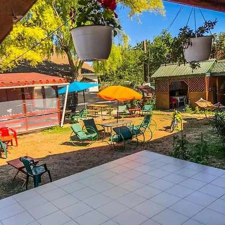 Konukevi Casa Silvia Vama Veche