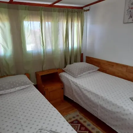 Casa Silvia Konukevi Vama Veche