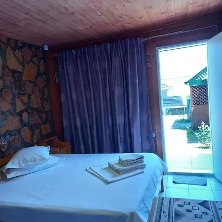 Casa Silvia Konukevi Vama Veche